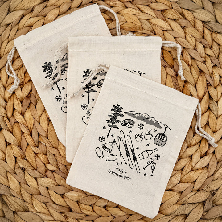 Hand Drawn Ski Pattern Sketch Drawstring Bags