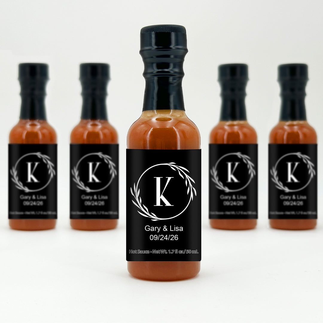 Wedding Favors, Single Initial Mini Hot Sauce Favors, Hot Sauce Gift, Custom Hot Sauce, Bulk Wedding Favors for Guests