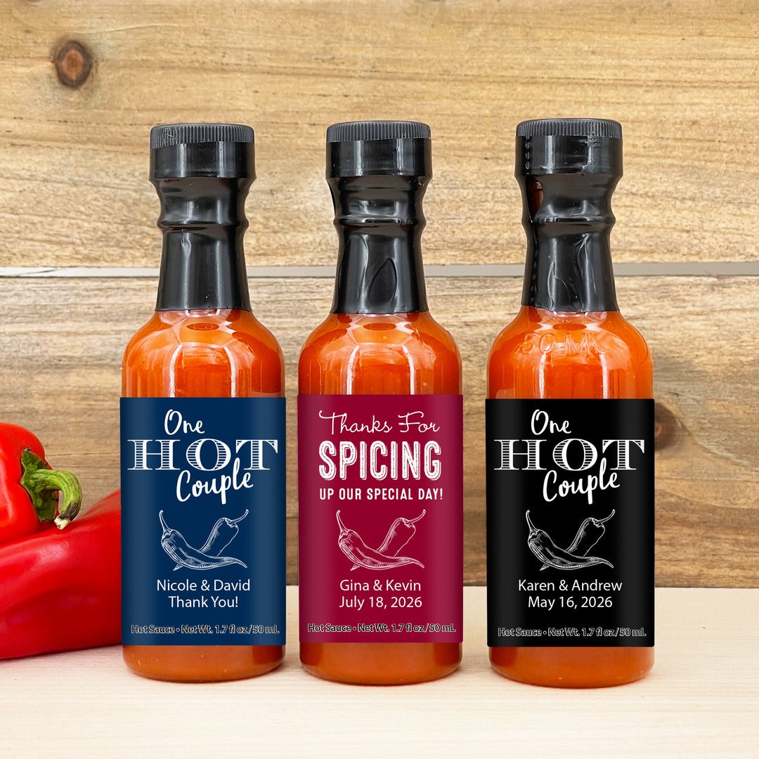 Hot Sauce Favors, Hot Sauce Gift, Wedding Favors, Mini Hot Sauce, Custom Hot Sauce, One Hot Couple