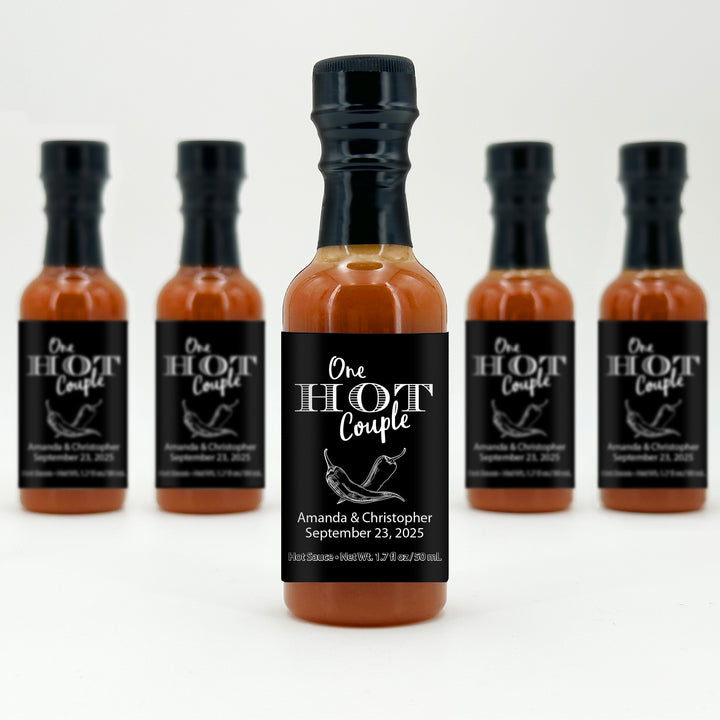 Hot Sauce Favors, Hot Sauce Gift, Wedding Favors, Mini Hot Sauce, Custom Hot Sauce, One Hot Couple